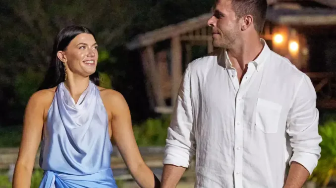 Zach Shallcross Gets Engaged in 'The Bachelor' Season Finale